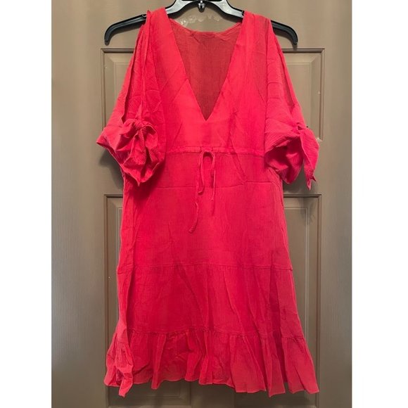 BCBGMAXAZRIA Rococco Red flowy open shoulder dress size Small - Picture 1 of 4